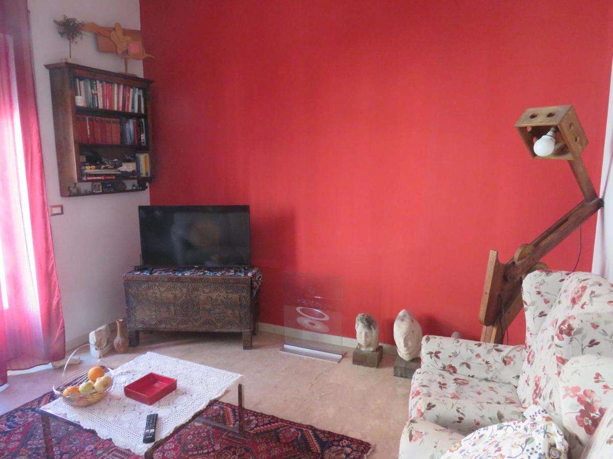 Maddy House Acomodação com café da manhã  Roma